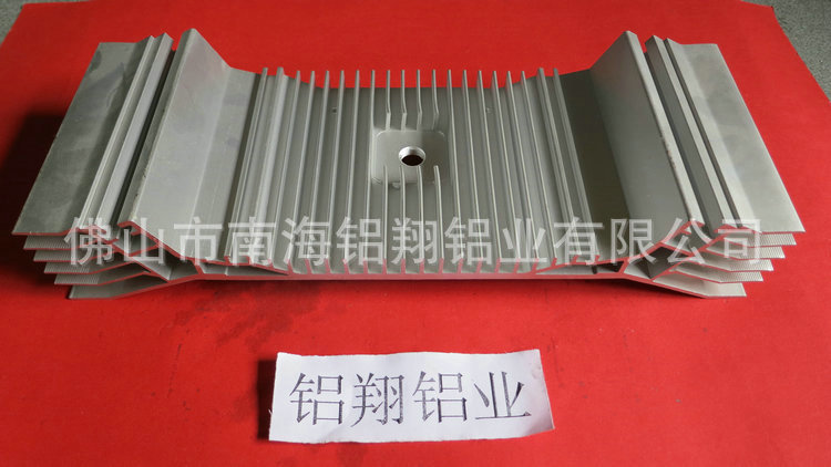 LED燈飾散熱器